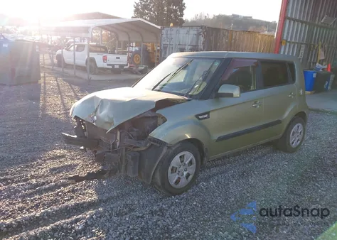 2013 Kia Soul z USA, uszkodzony, nr VIN KNDJT2A54D7553765